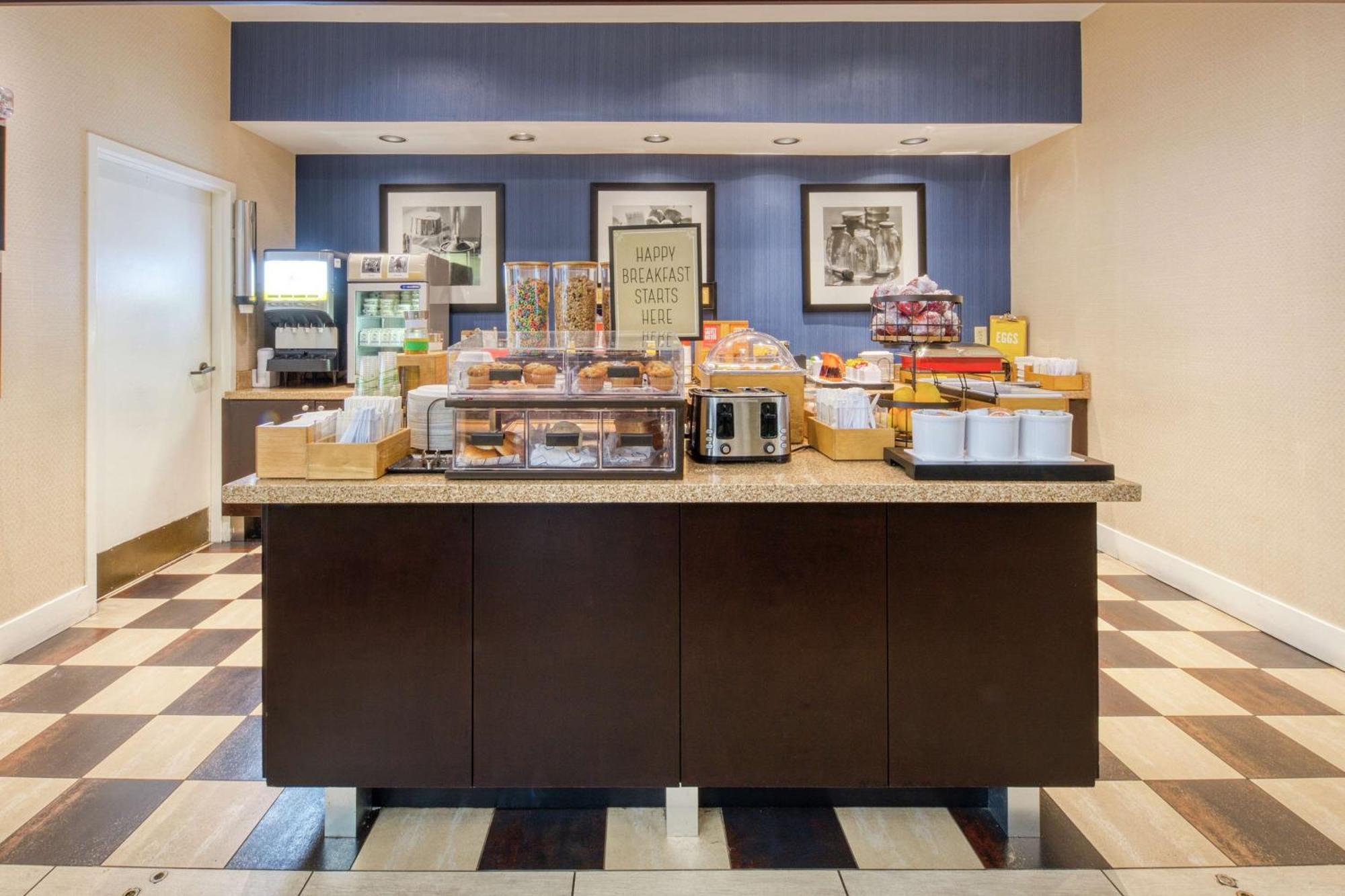 Hampton Inn & Suites Wilmington/Wrightsville Beach Zewnętrze zdjęcie